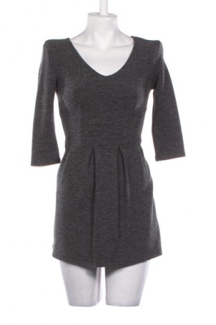 Női rövid overál Bershka, Méret S, Szín Szürke, Ár 3 499 Ft