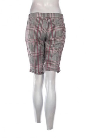 Damskie szorty Amisu, Rozmiar M, Kolor Kolorowy, Cena 22,99 zł