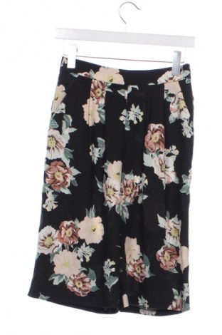 Damskie szorty F&F, Rozmiar XS, Kolor Kolorowy, Cena 26,95 zł