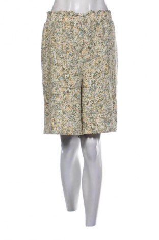 Pantaloni scurți de femei LC Waikiki, Mărime XXL, Culoare Multicolor, Preț 48,99 Lei