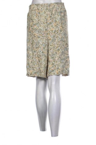 Pantaloni scurți de femei LC Waikiki, Mărime XXL, Culoare Multicolor, Preț 48,99 Lei