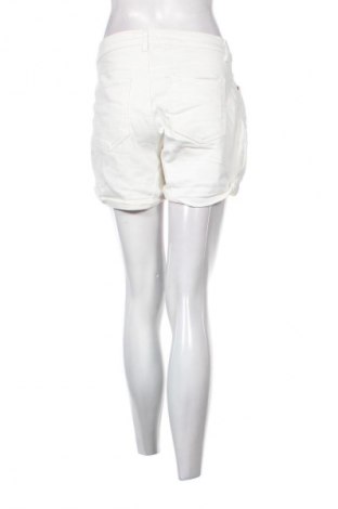 Női rövidnadrág LCW, Méret L, Szín Fehér, Ár 2 774 Ft