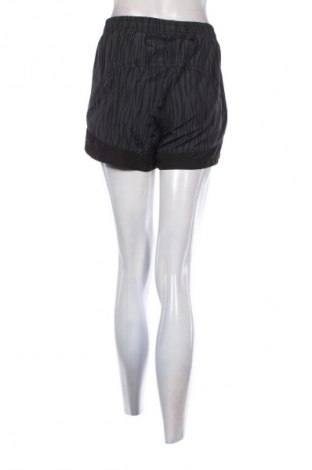 Dámské kraťasy  Ozon, Velikost XL, Barva Vícebarevné, Cena  275,00 Kč