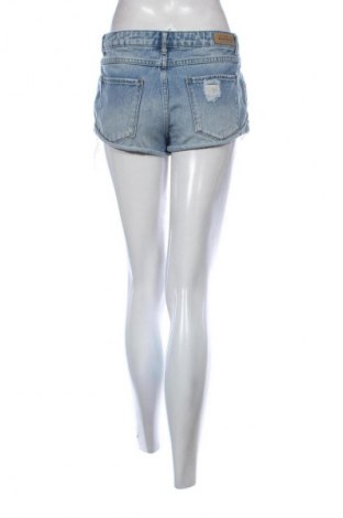 Γυναικείο κοντό παντελόνι Review, Μέγεθος M, Χρώμα Μπλέ, Τιμή 3,99 €