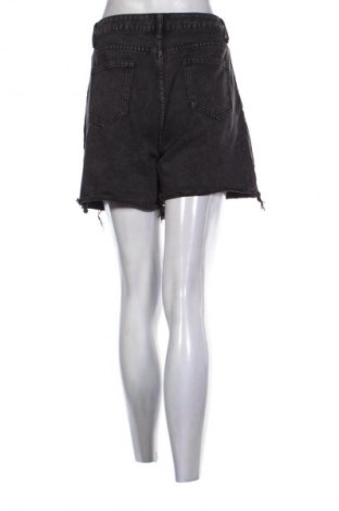 Damskie szorty SHEIN, Rozmiar M, Kolor Szary, Cena 26,99 zł