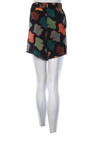 Γυναικείο κοντό παντελόνι SHEIN, Μέγεθος 3XL, Χρώμα Πολύχρωμο, Τιμή 5,99 €