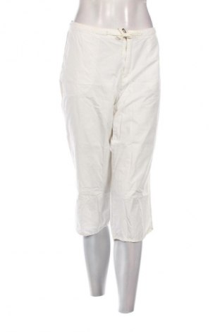 Damskie szorty Sports, Rozmiar XL, Kolor Biały, Cena 31,99 zł