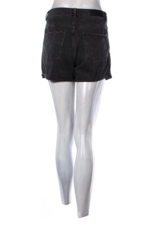 Damskie szorty Vero Moda, Rozmiar S, Kolor Czarny, Cena 21,99 zł