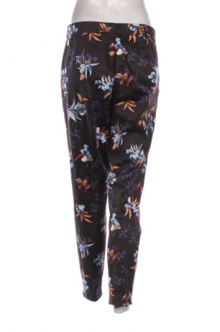 Dámské kalhoty  F&F, Velikost M, Barva Vícebarevné, Cena  99,00 Kč