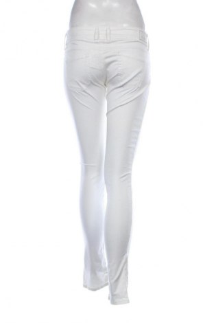 Pantaloni de femei Pepe Jeans, Mărime L, Culoare Alb, Preț 39,99 Lei