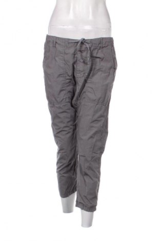 Damenhose Pull&Bear, Größe M, Farbe Grau, Preis € 2,99