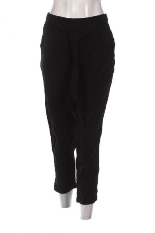 Dámské kalhoty  Pull&Bear, Velikost M, Barva Černá, Cena  89,00 Kč