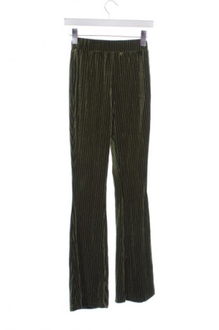 Дамски панталон SHEIN, Размер XS, Цвят Зелен, Цена 2,55 €