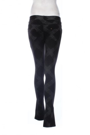Γυναικείο παντελόνι Unbranded, Μέγεθος M, Χρώμα Πολύχρωμο, Τιμή 2,99 €