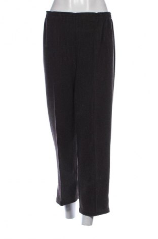 Női nadrág Unbranded, Méret XL, Szín Sokszínű, Ár 1 967 Ft