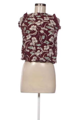 Dámské tilko  Pull&Bear, Velikost S, Barva Vícebarevné, Cena  89,00 Kč