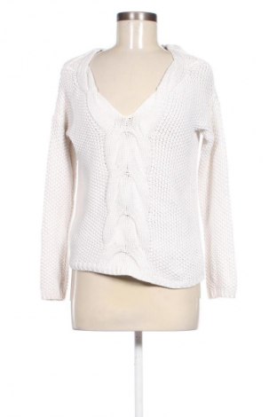 Dámský svetr Bershka, Velikost S, Barva Krémová, Cena  259,00 Kč