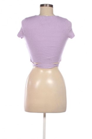 Damenpullover Bershka, Größe M, Farbe Lila, Preis 1,99 €