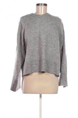 Dámský svetr C&A, Velikost S, Barva Šedá, Cena  119,00 Kč