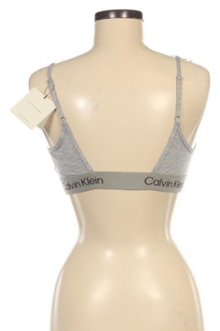 Дамско бельо Calvin Klein, Размер M, Цвят Сив, Цена 15,33 €