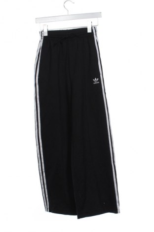 Damskie spodnie sportowe Adidas Originals, Rozmiar XXS, Kolor Czarny, Cena 135,99 zł
