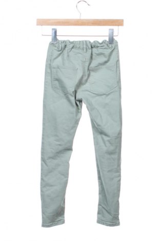 Kinderjeans Unbranded, Größe 8-9y/ 134-140 cm, Farbe Grün, Preis 3,99 €