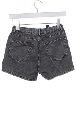 Kinder Shorts H&M, Größe 12-13y/ 158-164 cm, Farbe Grau, Preis 5,11 €