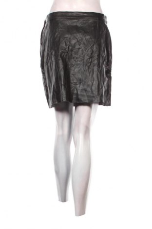 Kožená sukně  H&M, Velikost L, Barva Černá, Cena  49,00 Kč