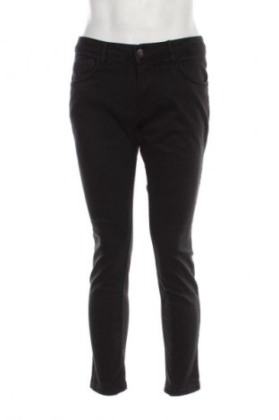 Męskie jeansy Bershka, Rozmiar M, Kolor Czarny, Cena 76,99 zł