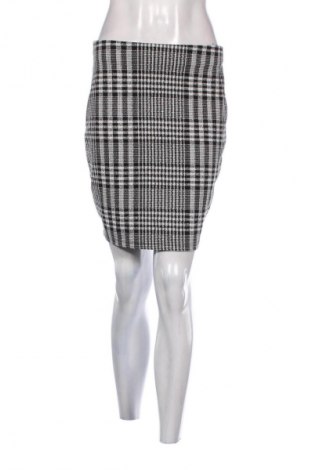 Sukňa Amisu, Veľkosť M, Farba Viacfarebná, Cena  1,95 €