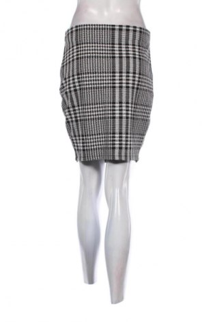 Sukňa Amisu, Veľkosť M, Farba Viacfarebná, Cena  1,95 €