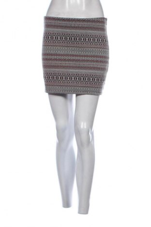 Sukně Bershka, Velikost M, Barva Vícebarevné, Cena  49,00 Kč