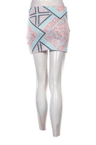Sukně Bershka, Velikost S, Barva Vícebarevné, Cena  59,00 Kč