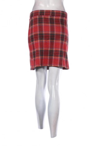 Пола Defacto, Размер M, Цвят Многоцветен, Цена 2,04 €