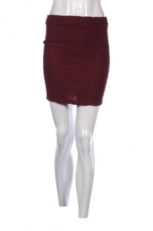 Пола Dorothy Perkins, Размер S, Цвят Червен, Цена 2,55 €