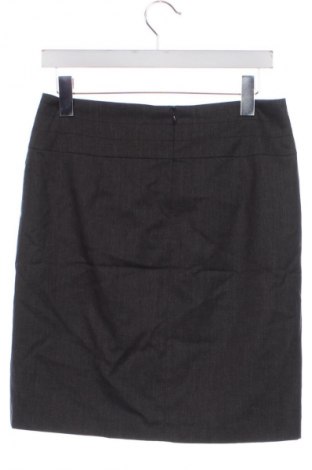 Rock Esprit, Größe XS, Farbe Grau, Preis 2,99 €