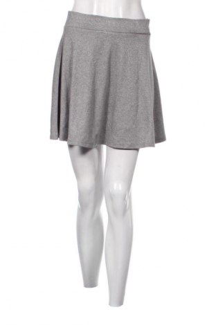 Пола Fb Sister, Размер M, Цвят Сив, Цена 2,04 €