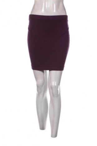 Sukně French Connection, Velikost S, Barva Fialová, Cena  49,00 Kč