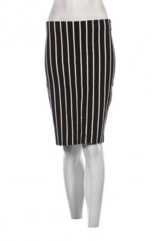 Пола Garcia Jeans, Размер M, Цвят Многоцветен, Цена 2,04 €