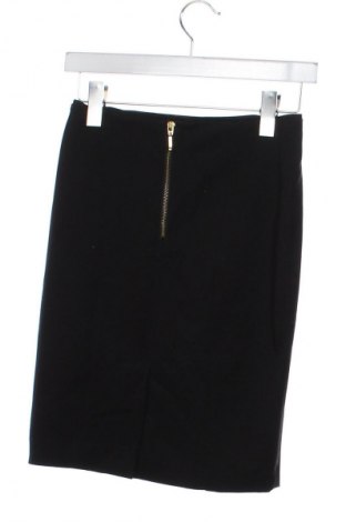 Sukně H&M, Velikost XS, Barva Černá, Cena  49,00 Kč