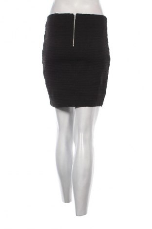 Sukně H&M Divided, Velikost S, Barva Černá, Cena  49,00 Kč