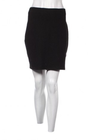 Sukně Marks & Spencer, Velikost XL, Barva Černá, Cena  268,00 Kč