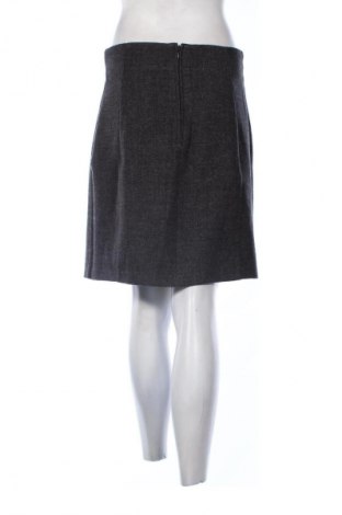 Spódnica Orsay, Rozmiar M, Kolor Czarny, Cena 25,99 zł