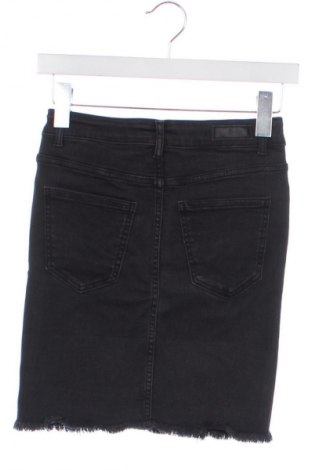 Sukně Pieces, Velikost XS, Barva Černá, Cena  277,00 Kč