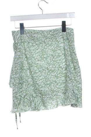 Пола SHEIN, Размер M, Цвят Многоцветен, Цена 8,18 €