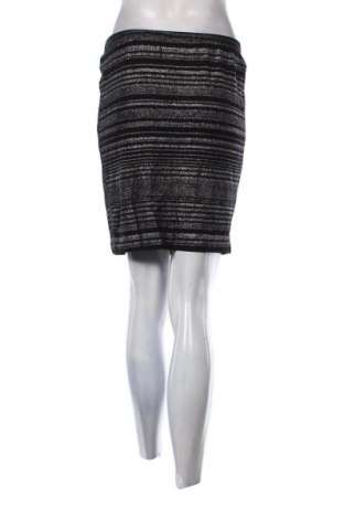 Sukně Saint Tropez, Velikost M, Barva Vícebarevné, Cena  89,00 Kč