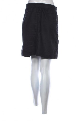 Sukně Sure, Velikost M, Barva Černá, Cena  49,00 Kč