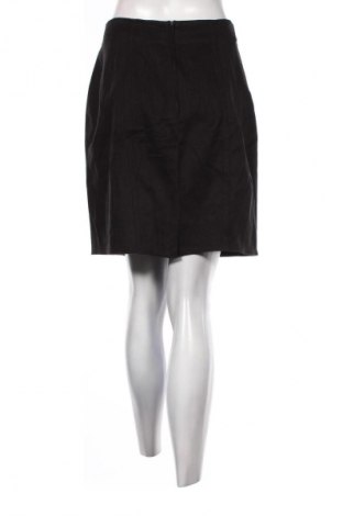 Пола Unbranded, Размер L, Цвят Черен, Цена 2,04 €