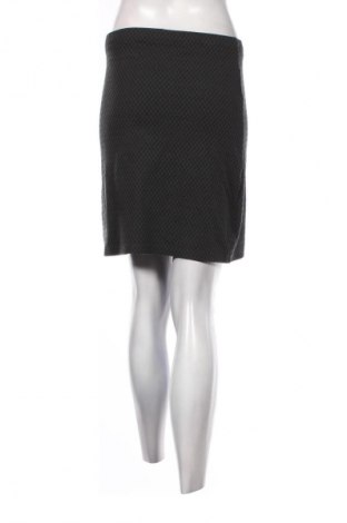 Пола Unbranded, Размер L, Цвят Многоцветен, Цена 7,88 €