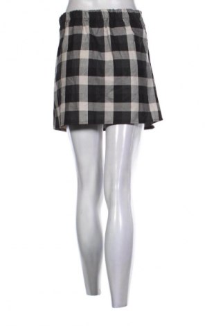 Пола Unbranded, Размер M, Цвят Многоцветен, Цена 2,04 €